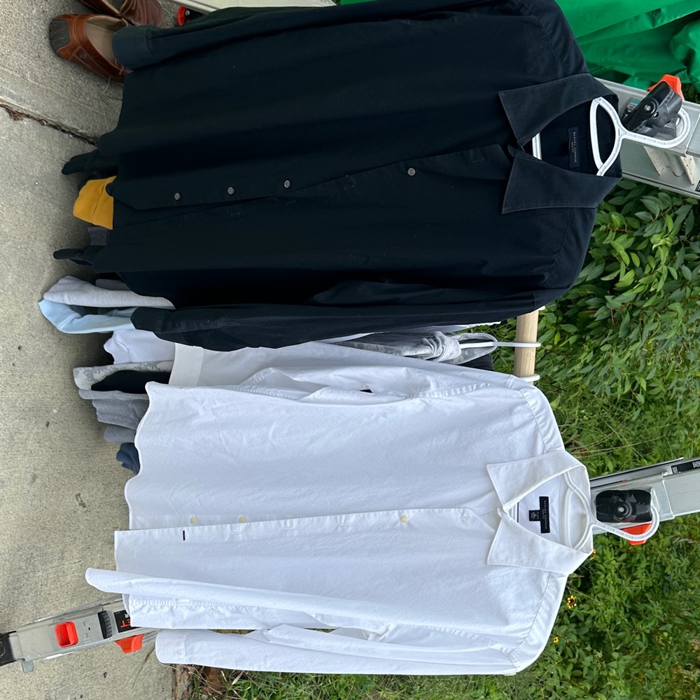 Banana Republic XL Dress Shirts Slim Fit Lot of 2